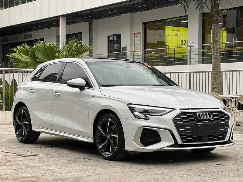 Audi A3 2021 Sportback 35 TFSI Fashion Sport — миниатюра 3