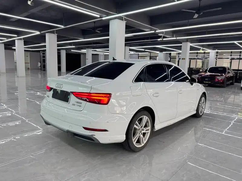 Audi A3 2019 Limousine 35 TFSI Fashion Edition (National V Emission Standard) — миниатюра 5