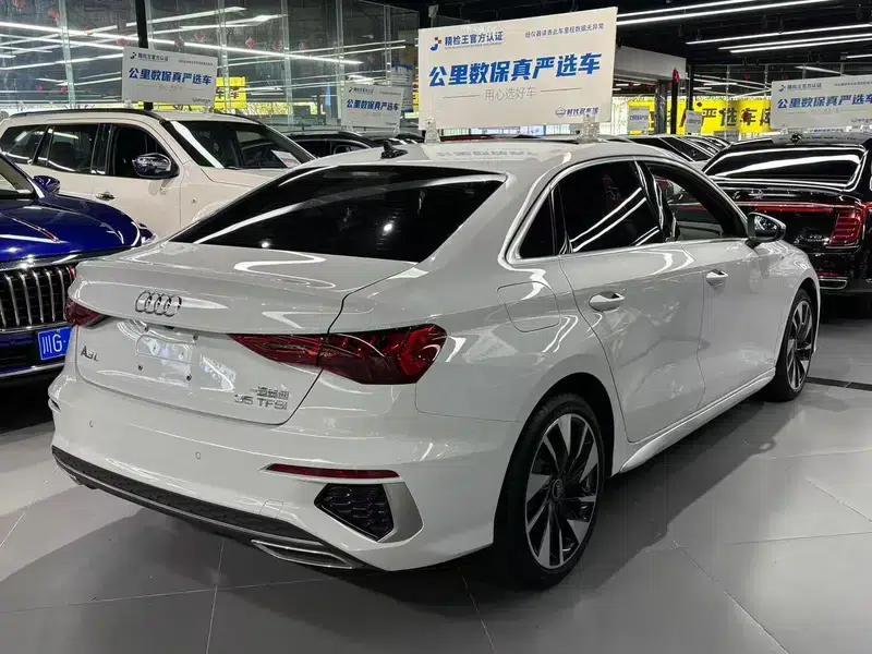 Audi A3 2023 Facelift A3L Limousine 35 TFSI Sporty Edition — миниатюра 4