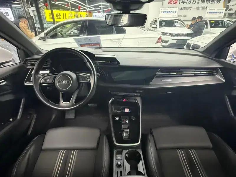 Audi A3 2023 Facelift A3L Limousine 35 TFSI Sporty Edition — миниатюра 5