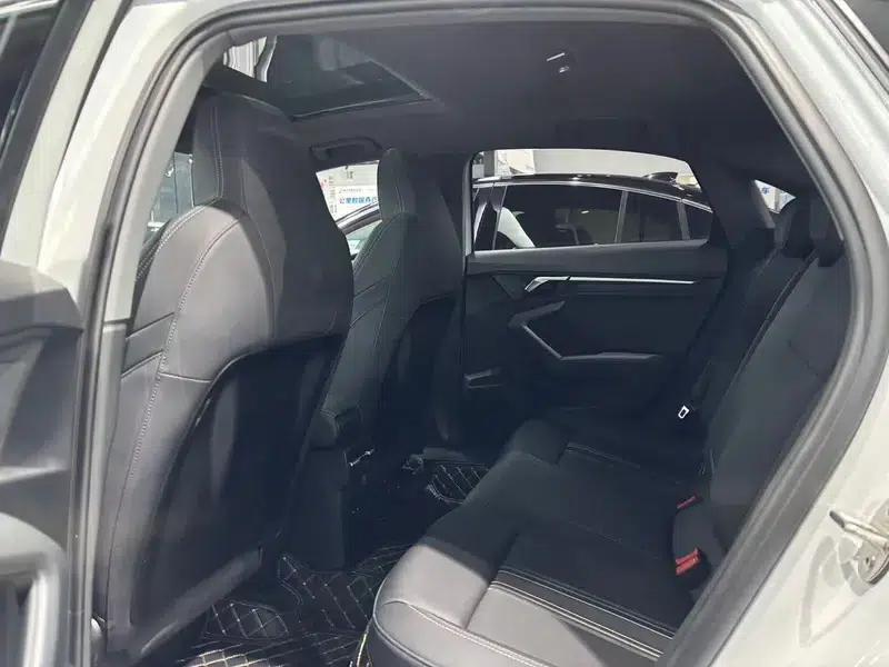 Audi A3 2023 Facelift A3L Limousine 35 TFSI Sporty Edition — миниатюра 8