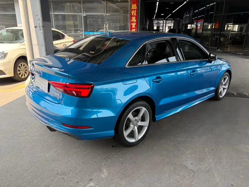 Audi A3 2017 Limousine 35 TFSI Fashion Edition — миниатюра 6