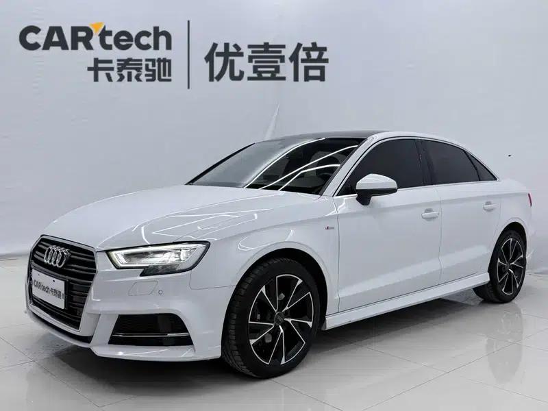Audi A3 2019 Limousine 35 TFSI Fashion Edition (National V Emission Standard) — миниатюра 1