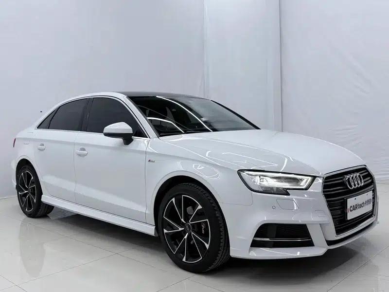 Audi A3 2019 Limousine 35 TFSI Fashion Edition (National V Emission Standard) — миниатюра 3