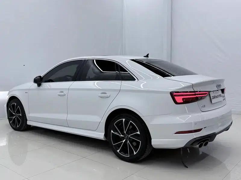 Audi A3 2019 Limousine 35 TFSI Fashion Edition (National V Emission Standard) — миниатюра 4