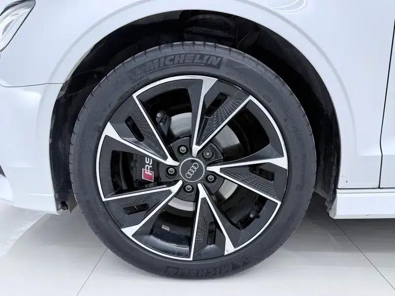 Audi A3 2019 Limousine 35 TFSI Fashion Edition (National V Emission Standard) — миниатюра 9