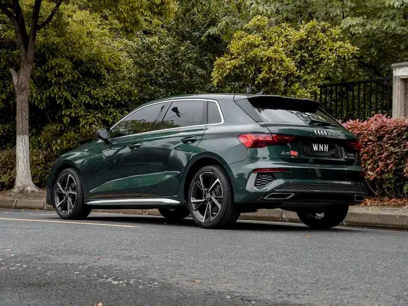 Audi A3 2022 Sportback 35 TFSI Fashionable Elegant Model — миниатюра 4