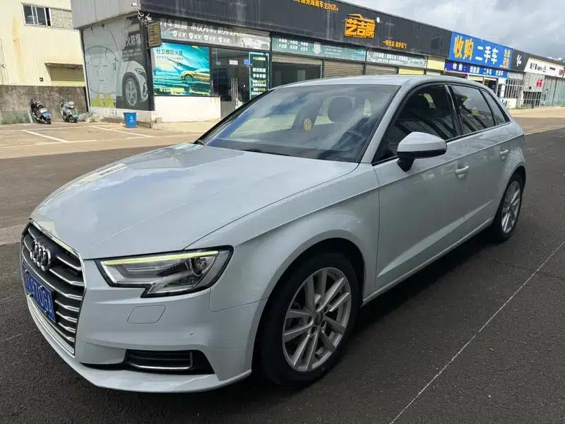 Audi A3 2019 Sportback 35 TFSI Progressive (China V Emission Standard) — миниатюра 1