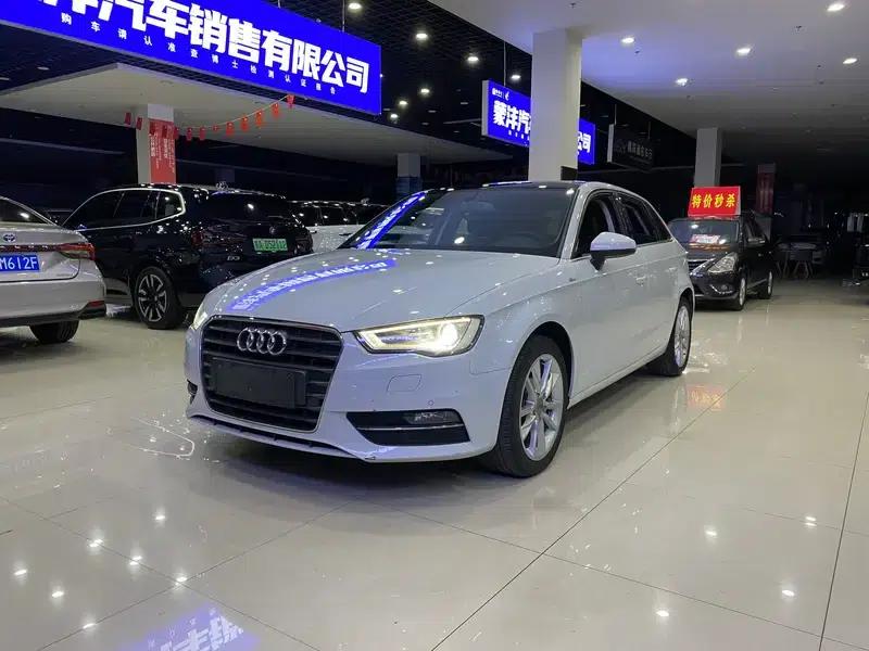 Audi A3 2014 Sportback 35 TFSI Automatic Comfort — миниатюра 1