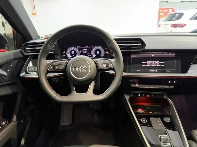 Audi A3 2024 Sportback 35 TFSI Fashion Sport — миниатюра 12