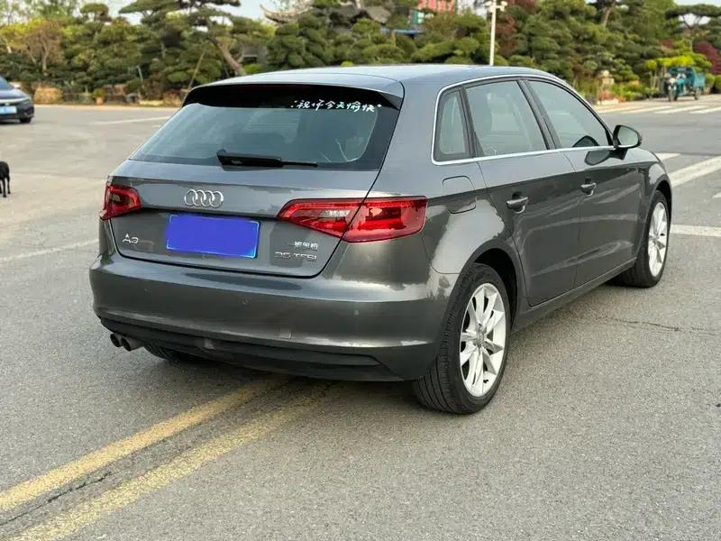 Audi A3 2014 Sportback 35 TFSI Automatic Comfort — миниатюра 4
