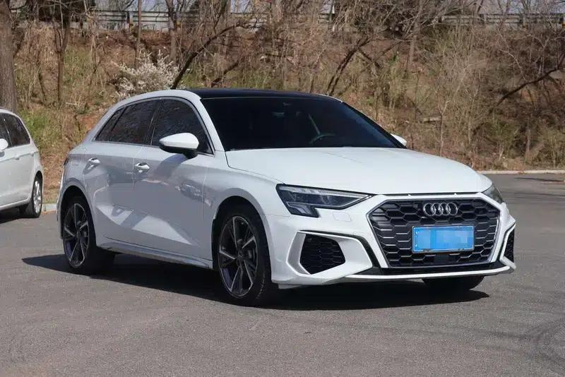 Audi A3 2022 Sportback 35 TFSI Fashion Sport — миниатюра 3