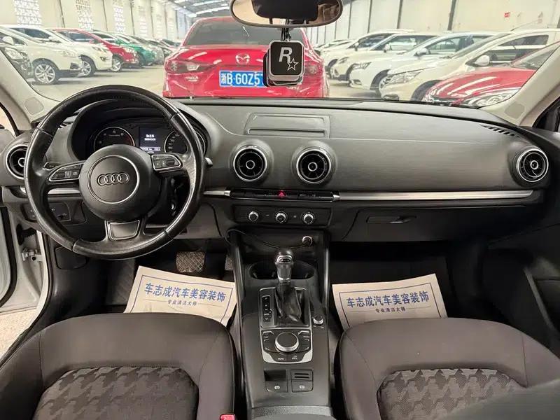 Audi A3 2015 Sportback 35 TFSI Millionth Anniversary Smart Edition — миниатюра 7