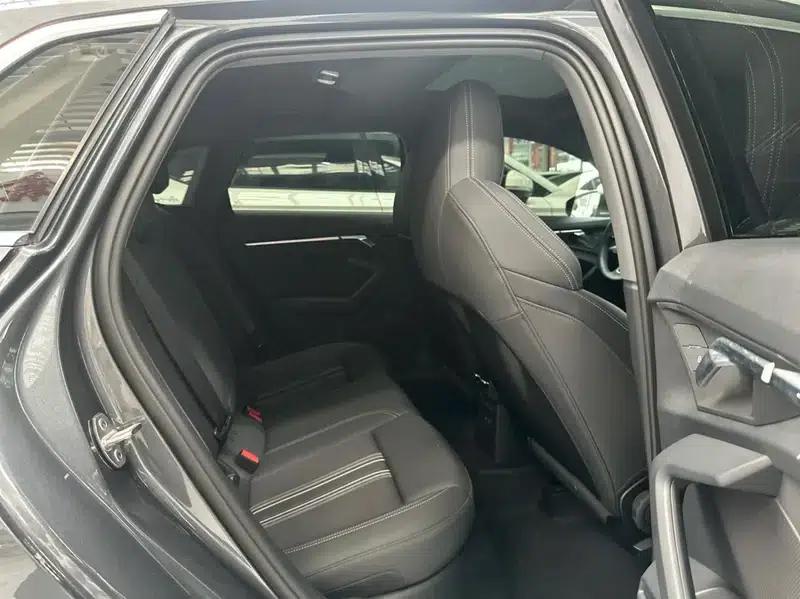 Audi A3 2024 Sportback 35 TFSI Fashion Sport — миниатюра 18