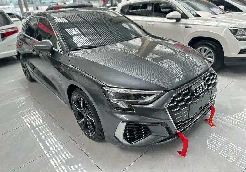 Audi A3 2024 Sportback 35 TFSI Fashion Sport — миниатюра 3