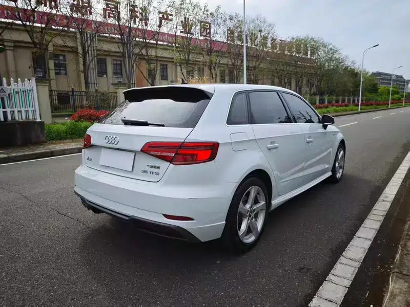 Audi A3 2020 Sportback 35 TFSI Fashion Edition (China VI Emission Standard) — миниатюра 6