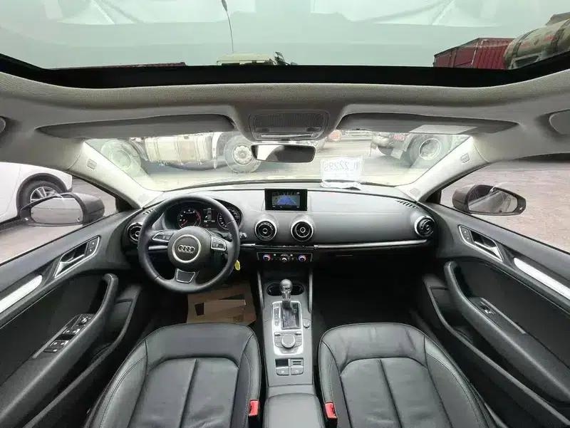 Audi A3 2016 Sportback 35 TFSI Leading Edition — миниатюра 7