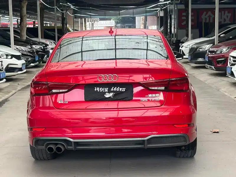 Audi A3 2018 30th Anniversary Edition Limousine 35 TFSI Fashion Model — миниатюра 6