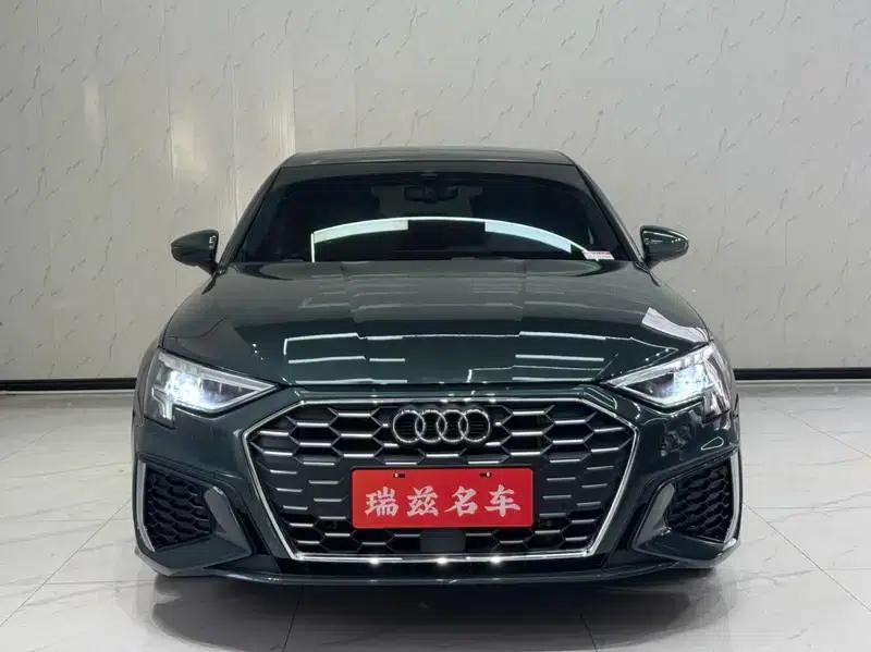 Audi A3 2022 Sportback 35 TFSI Fashion Sport — миниатюра 2