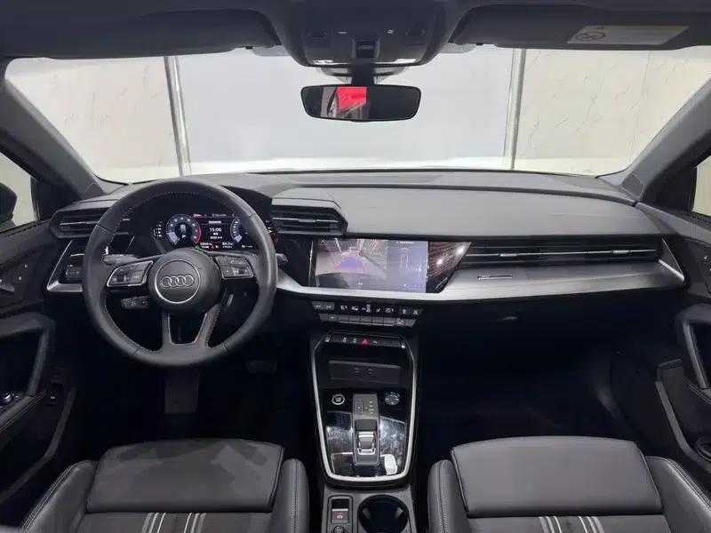 Audi A3 2022 Sportback 35 TFSI Fashion Sport — миниатюра 9