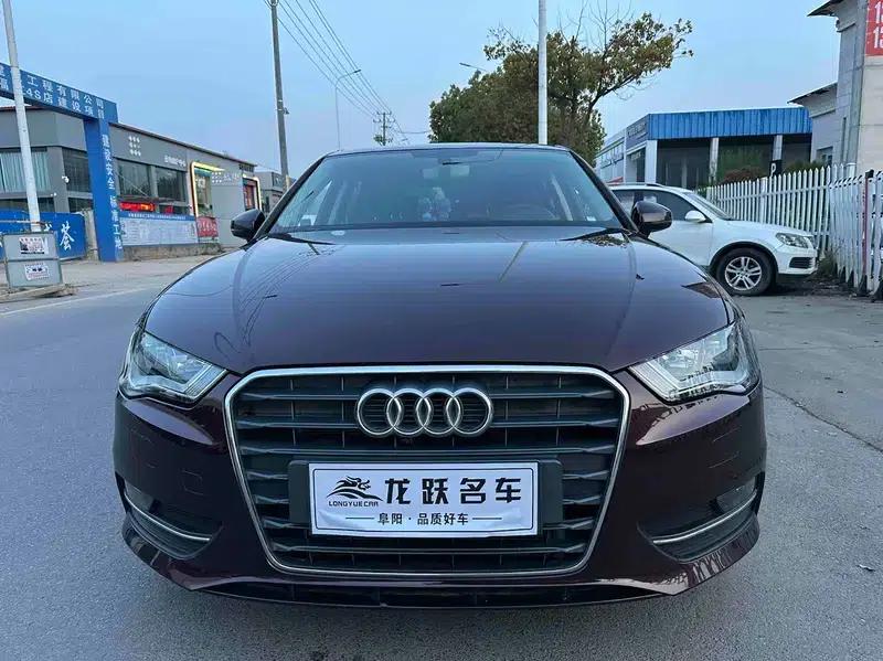Audi A3 2016 Sportback 35 TFSI Progressive — миниатюра 2
