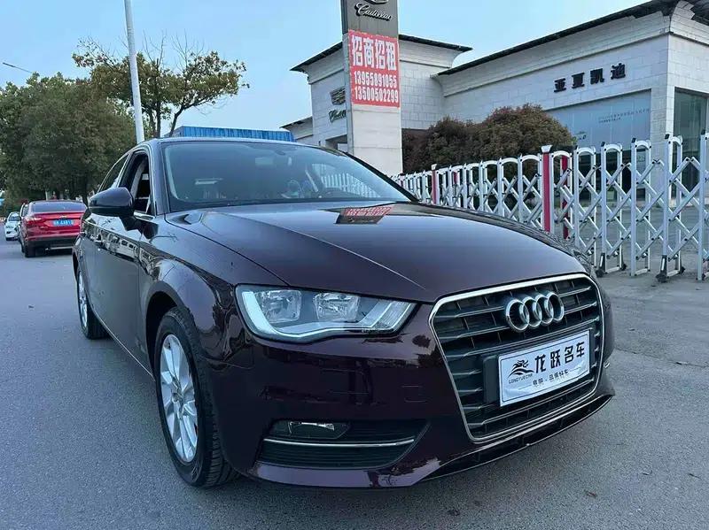 Audi A3 2016 Sportback 35 TFSI Progressive — миниатюра 3