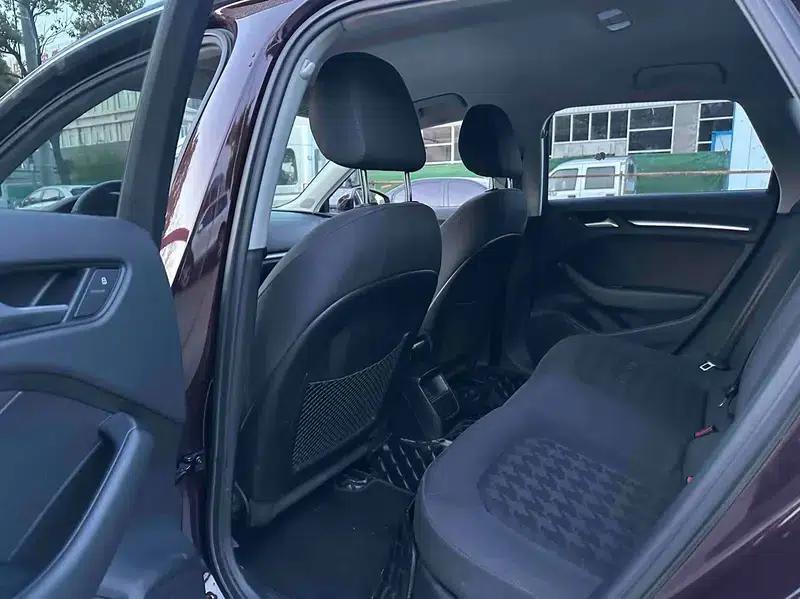 Audi A3 2016 Sportback 35 TFSI Progressive — миниатюра 9