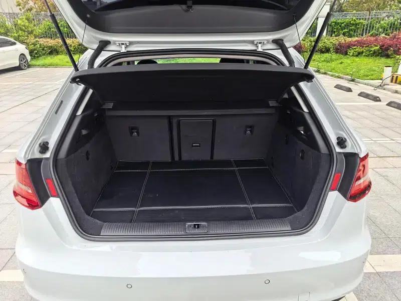 Audi A3 2014 Sportback 35 TFSI Automatic Entry-Level Model — миниатюра 22