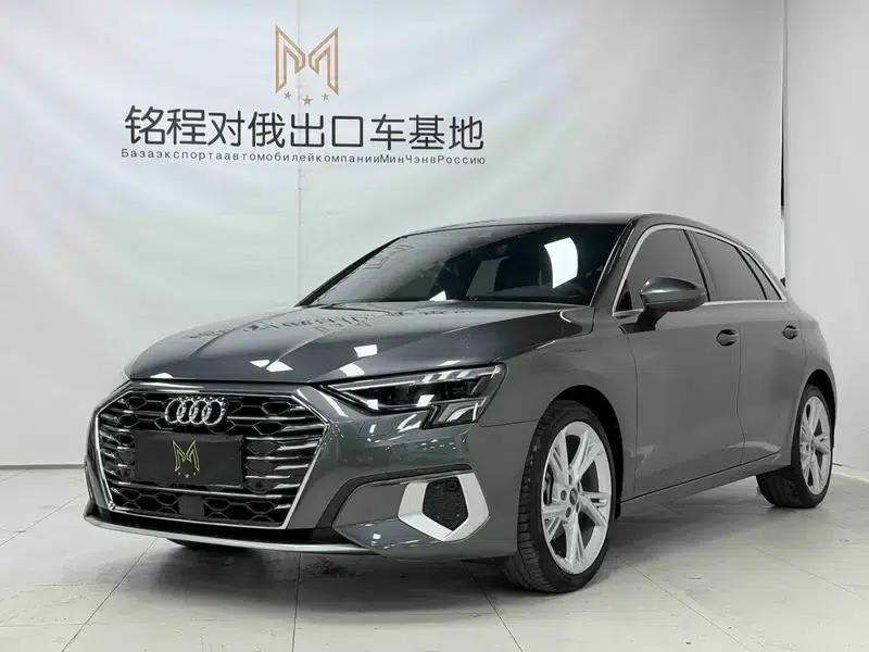 Audi A3 2022 Sportback 35 TFSI Fashionable Elegant Model — миниатюра 1