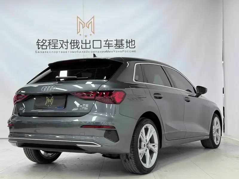 Audi A3 2022 Sportback 35 TFSI Fashionable Elegant Model — миниатюра 6