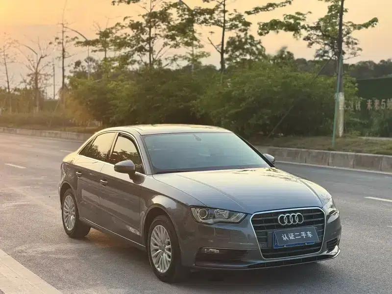 Audi A3 2014 Limousine 35 TFSI Automatic Fashion Edition — миниатюра 3
