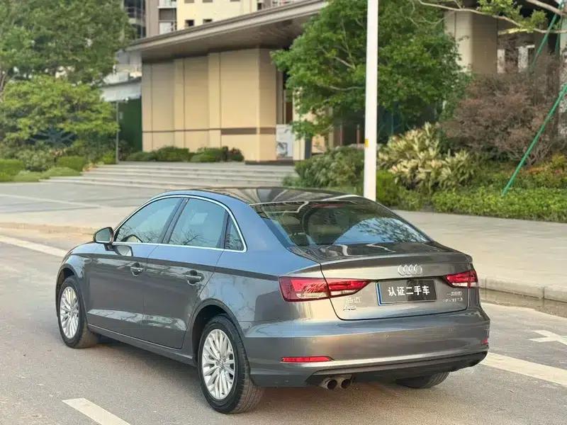 Audi A3 2014 Limousine 35 TFSI Automatic Fashion Edition — миниатюра 5