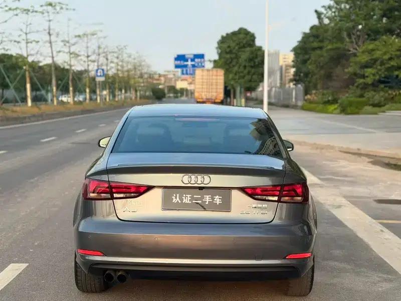Audi A3 2014 Limousine 35 TFSI Automatic Fashion Edition — миниатюра 6