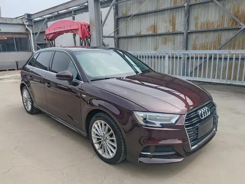 Audi A3 2018 30th Anniversary Edition Sportback 35 TFSI Fashion Model — миниатюра 3