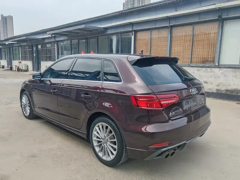 Audi A3 2018 30th Anniversary Edition Sportback 35 TFSI Fashion Model — миниатюра 4