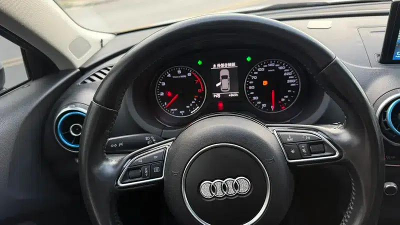 Audi A3 2016 Sportback 35 TFSI Leading Edition — миниатюра 14