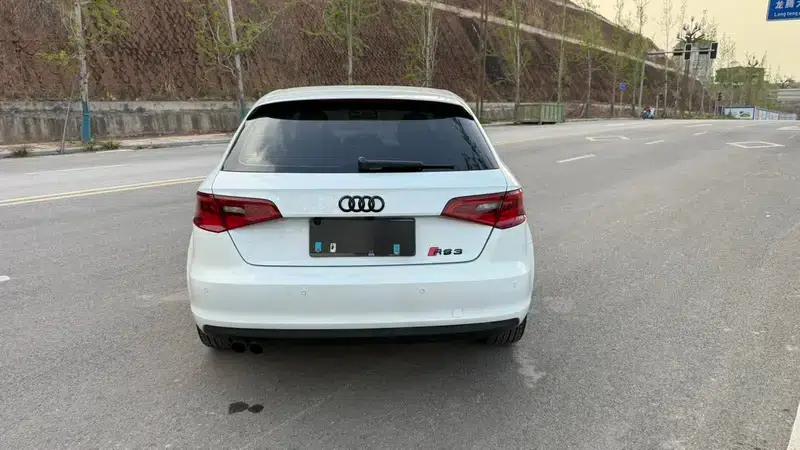Audi A3 2016 Sportback 35 TFSI Leading Edition — миниатюра 5