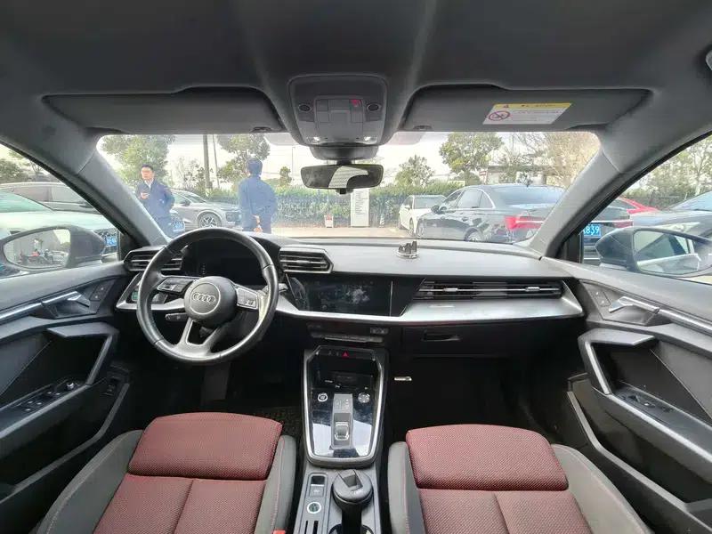 Audi A3 2021 Sportback 35 TFSI Progressive Sport — миниатюра 12