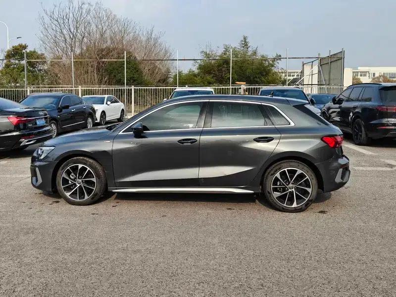 Audi A3 2021 Sportback 35 TFSI Progressive Sport — миниатюра 3