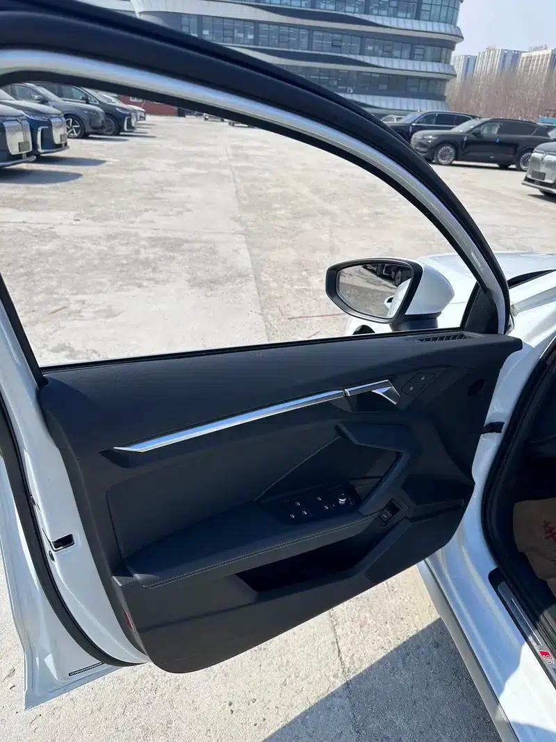 Audi A3 2023 Facelift A3L Limousine 35 TFSI Sporty Edition — миниатюра 21