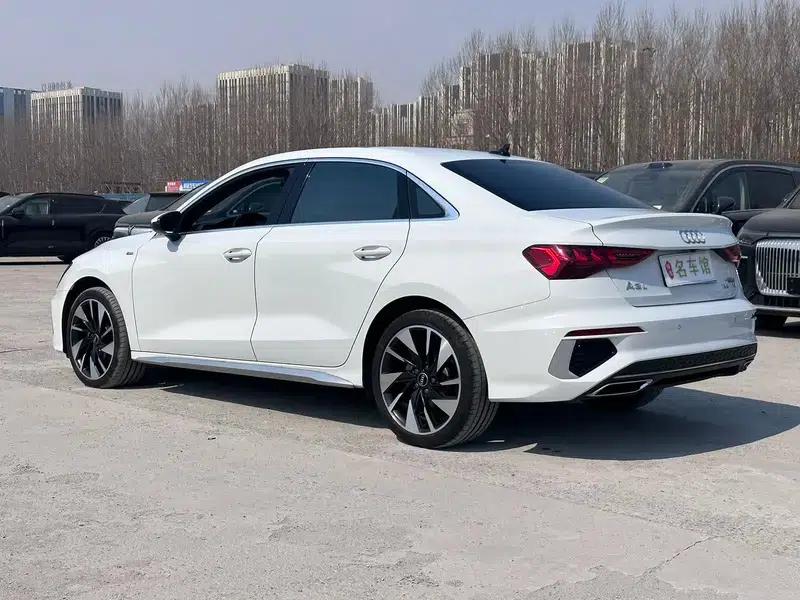 Audi A3 2023 Facelift A3L Limousine 35 TFSI Sporty Edition — миниатюра 4