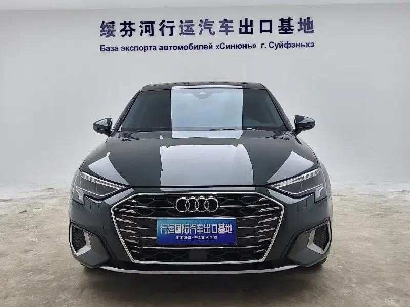 Audi A3 2023 Sportback 35 TFSI Fashionable Elegant Model — миниатюра 2