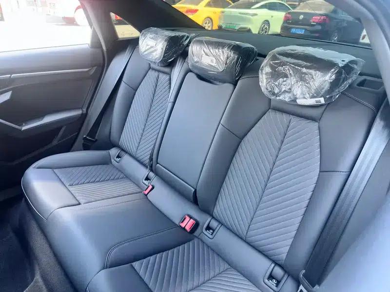 2022 Audi A3 A3L Limousine 35 TFSI Fashionable Elegant Model — миниатюра 18