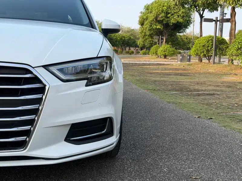Audi A3 2018 30th Anniversary Edition Limousine 35 TFSI Fashion Model — миниатюра 10