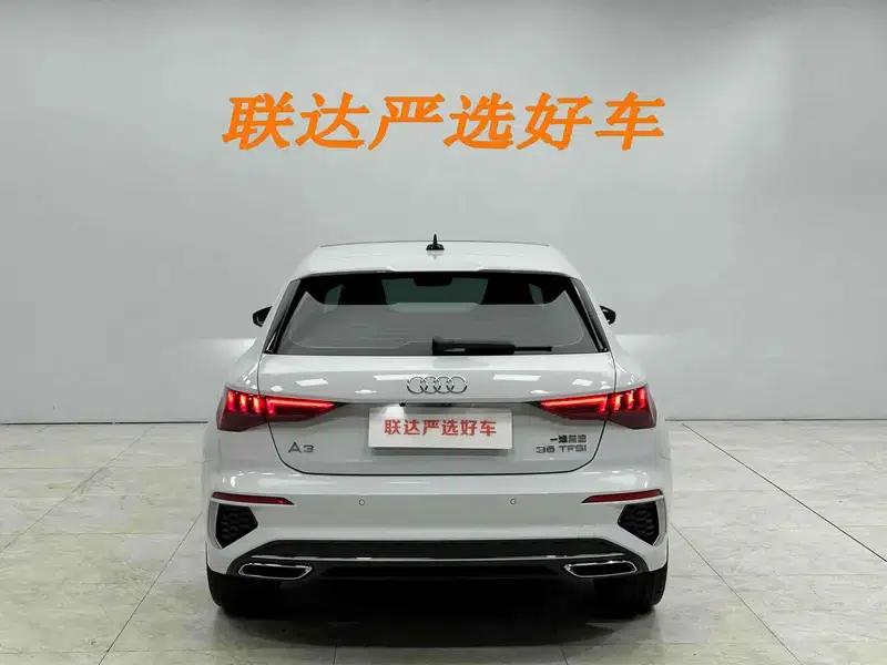 Audi A3 2023 Sportback 35 TFSI Luxury Sport — миниатюра 5