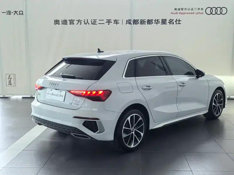 Audi A3 2021 Sportback 35 TFSI Progressive Sport — миниатюра 4