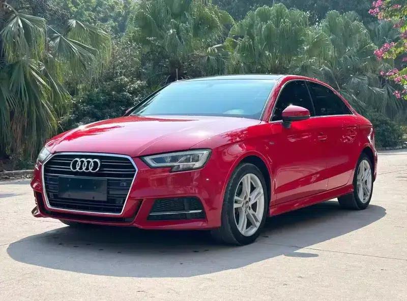 Audi A3 2019 Limousine 35 TFSI Progressive (China VI Emission Standard) — миниатюра 1