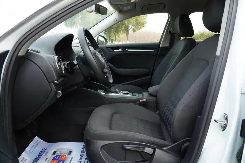 Audi A3 2016 Sportback 35 TFSI Progressive — миниатюра 17