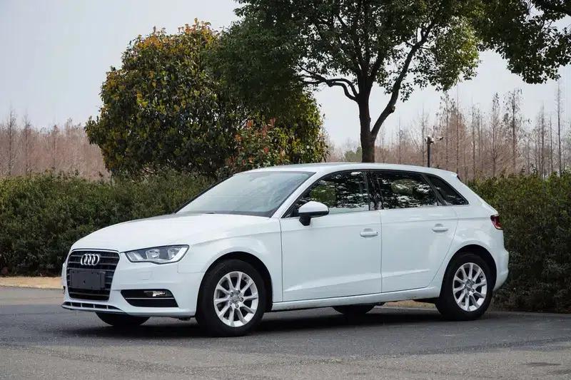 Audi A3 2016 Sportback 35 TFSI Progressive — миниатюра 8