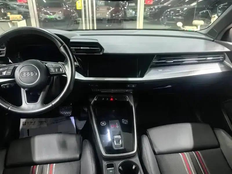 Audi A3 2021 Sportback 35 TFSI Fashion Sport — миниатюра 6